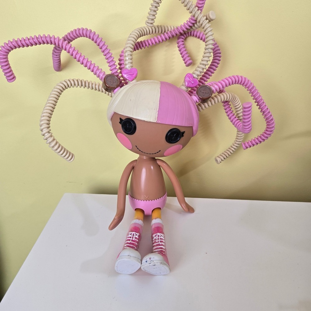 Lalaloopsy Silly Hair Scoops Waffle cone Doll Pink Cream Bendable Hair Toy